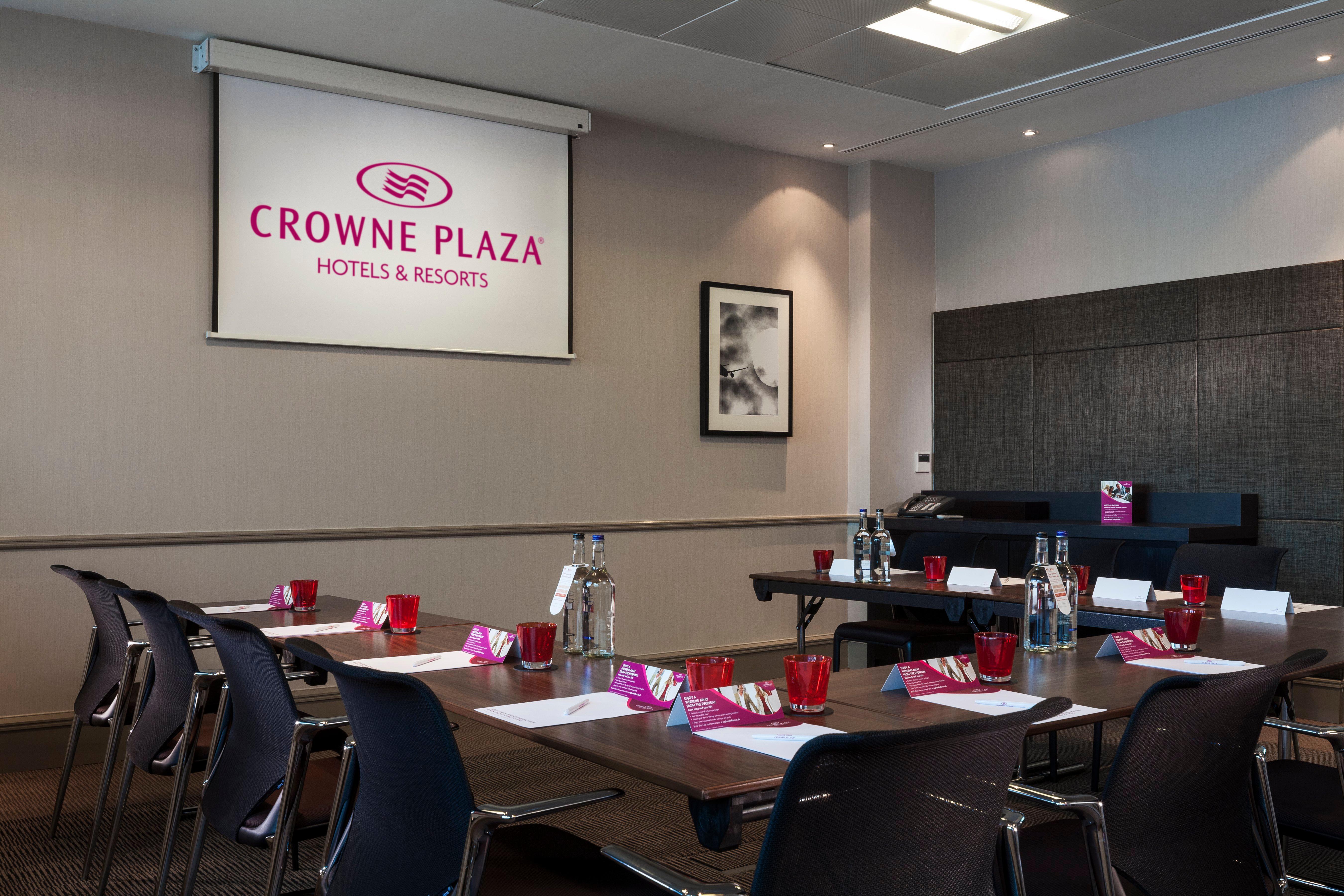 Crowne Plaza Birmingham Nec, An Ihg Hotel Bickenhill Bagian luar foto