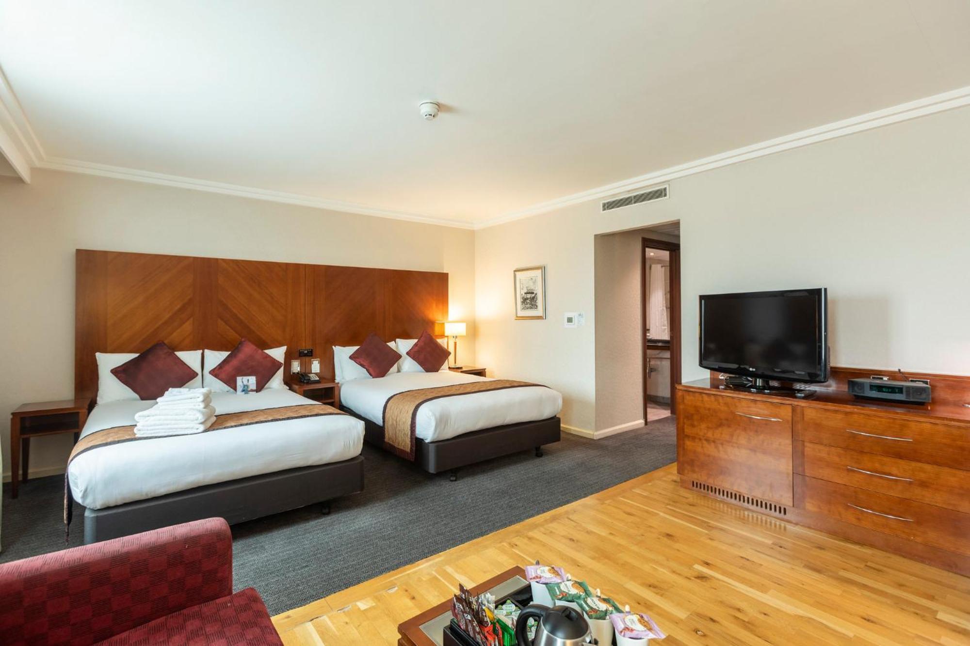 Crowne Plaza Birmingham Nec, An Ihg Hotel Bickenhill Bagian luar foto